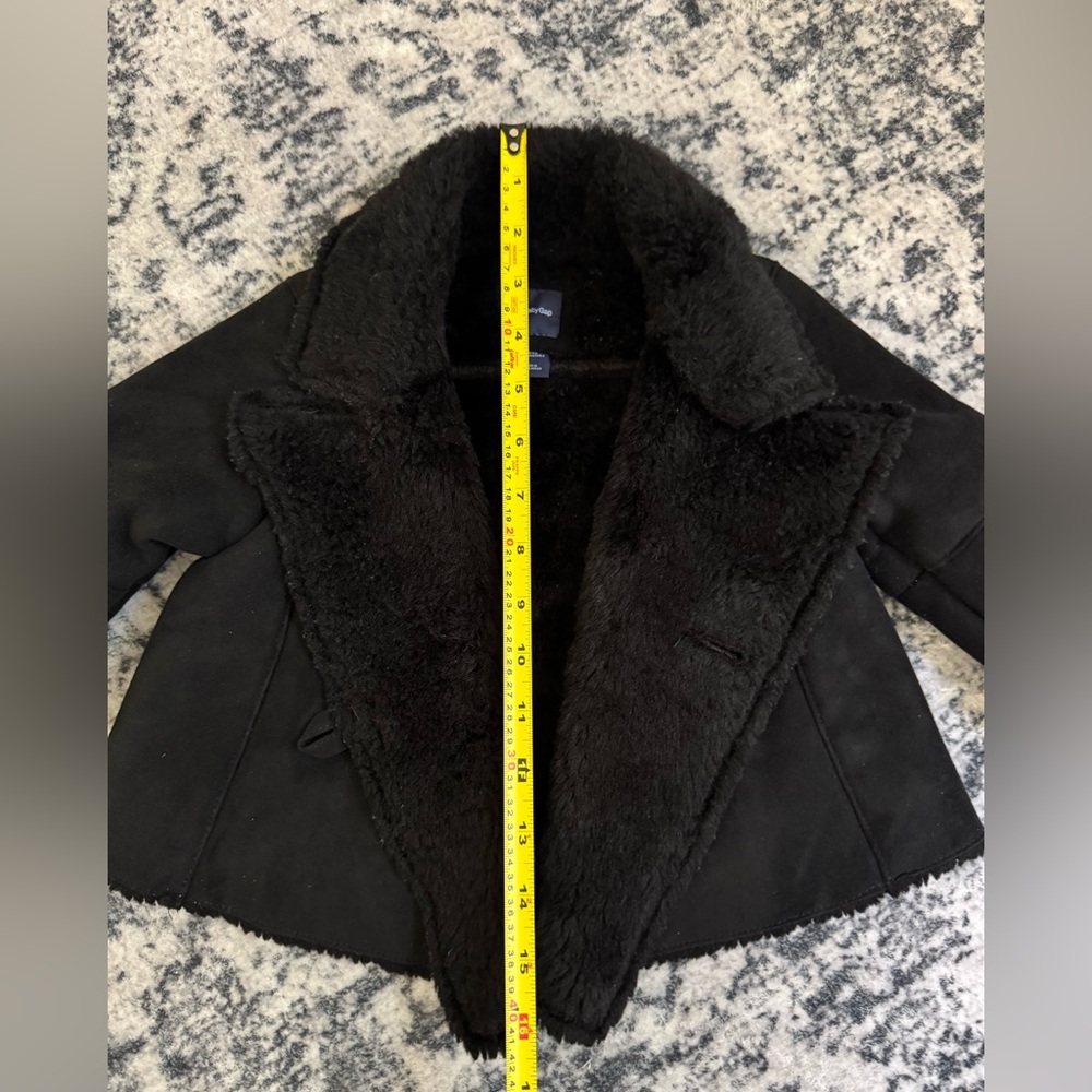 GAP Baby‎ faux sheepskin coat - Picture 11 of 14